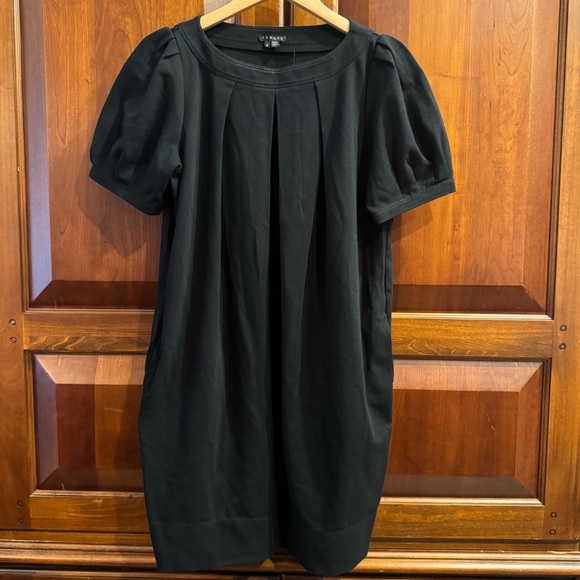 NWT Theory Black Becca Pleated Shift Dress  Size M - Picture 2 of 11
